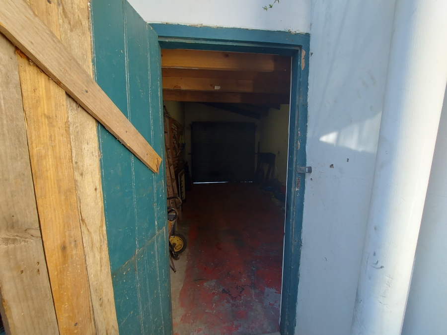 4 Bedroom Property for Sale in Uitenhage Central Eastern Cape